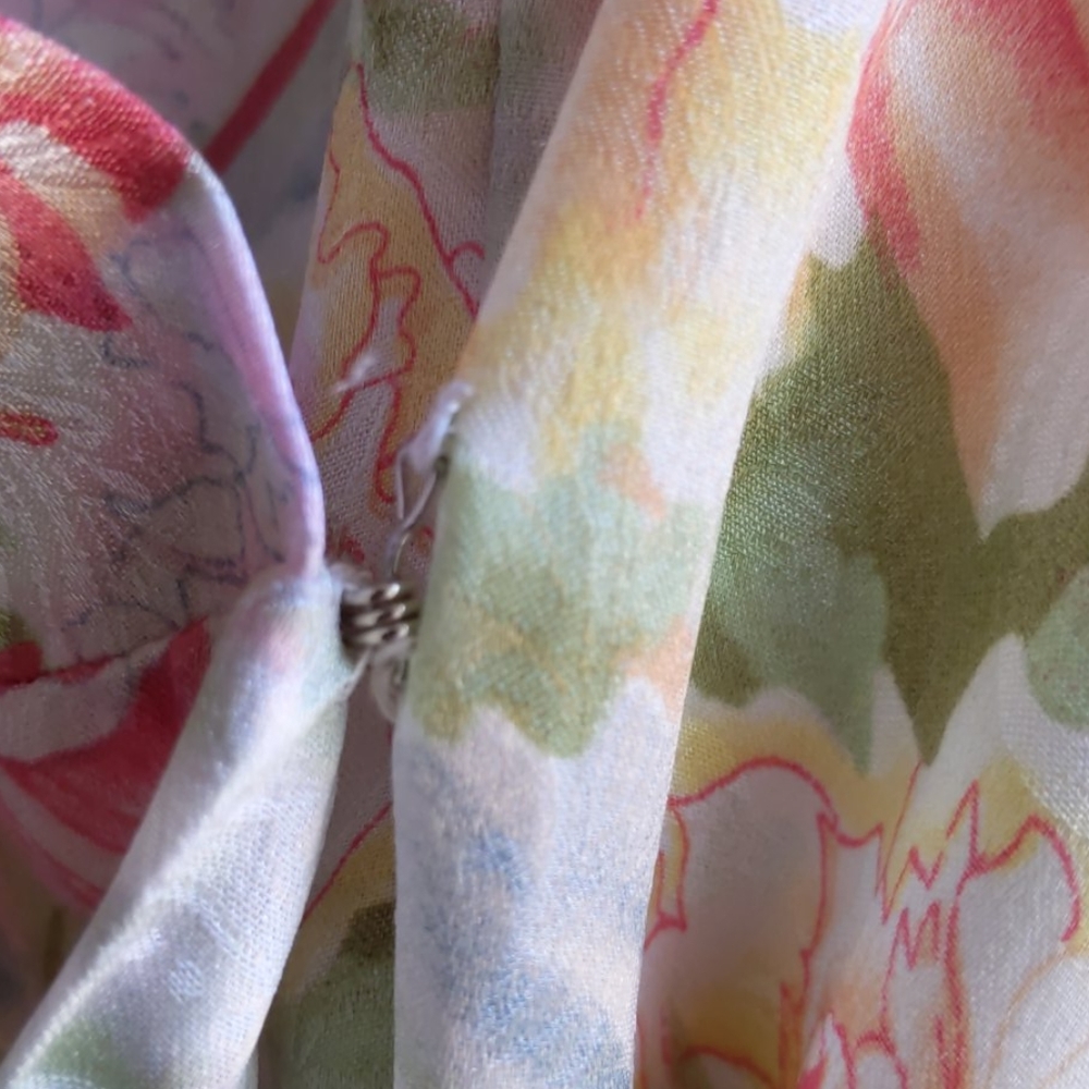 Floral Robe - Picture 4 of 7